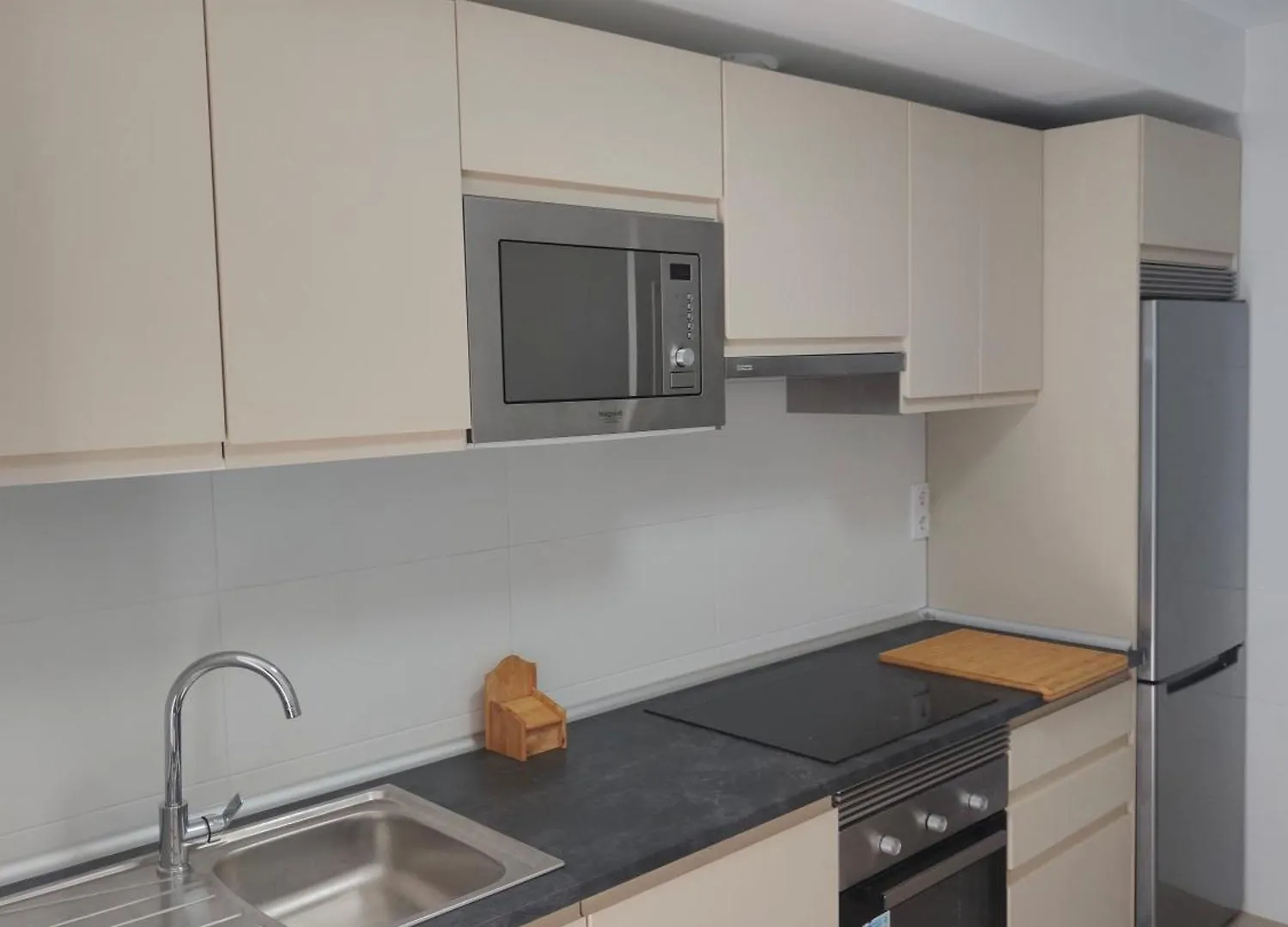 Apartment Nuevo Apto Cerca De Playa Y Metro Con Parking Privado Urduliz Spain