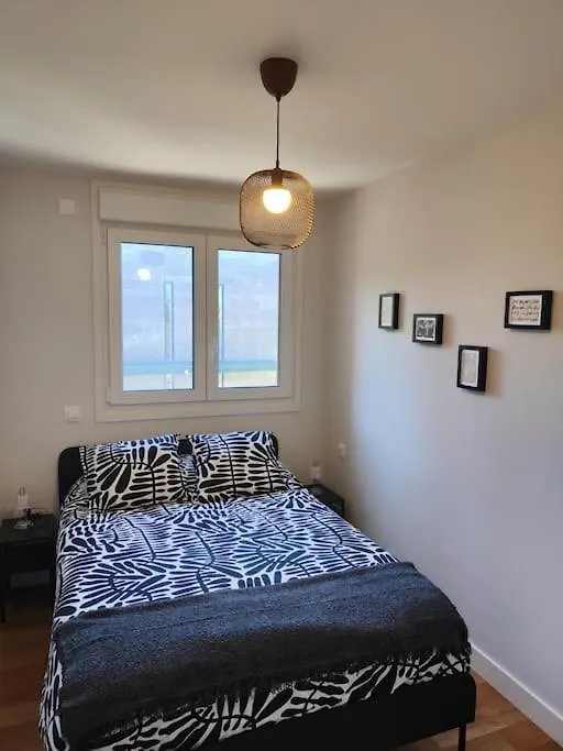 Nuevo Apto Cerca De Playa Y Metro Con Parking Privado Urduliz Apartment